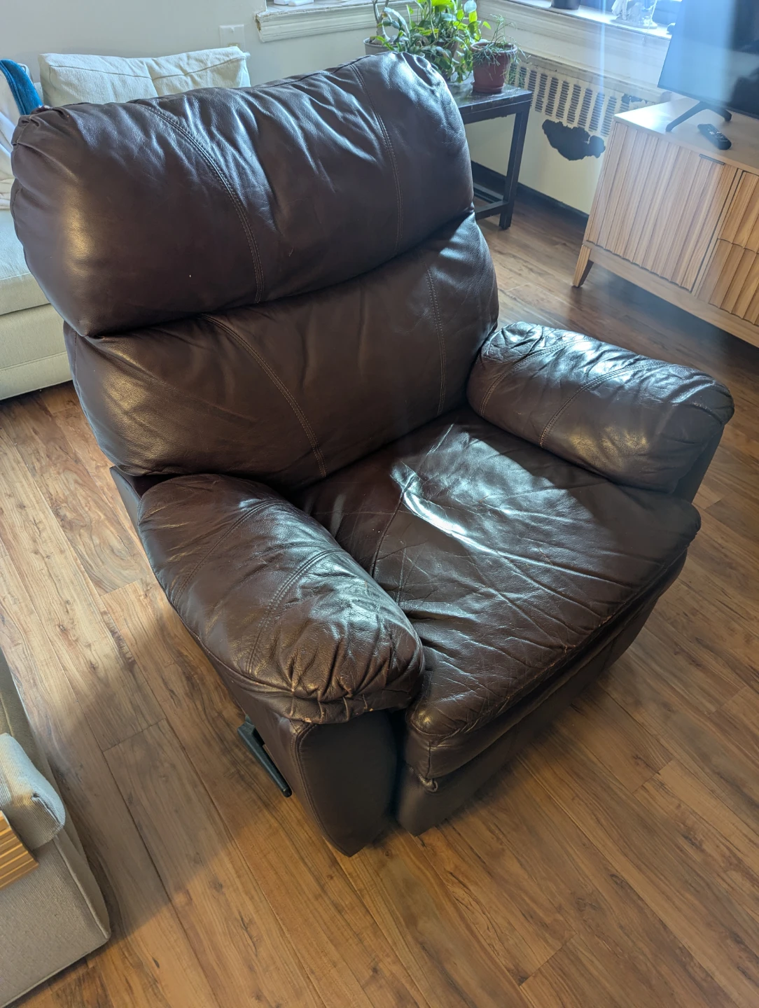 Brown Leather Recliner Chair - photo 4