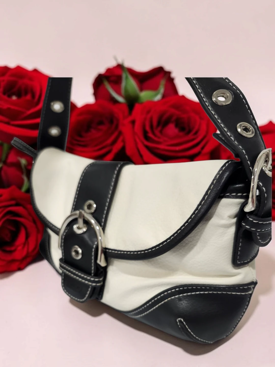 Coach Soho Leather Y2K-era flap-front  central buckle