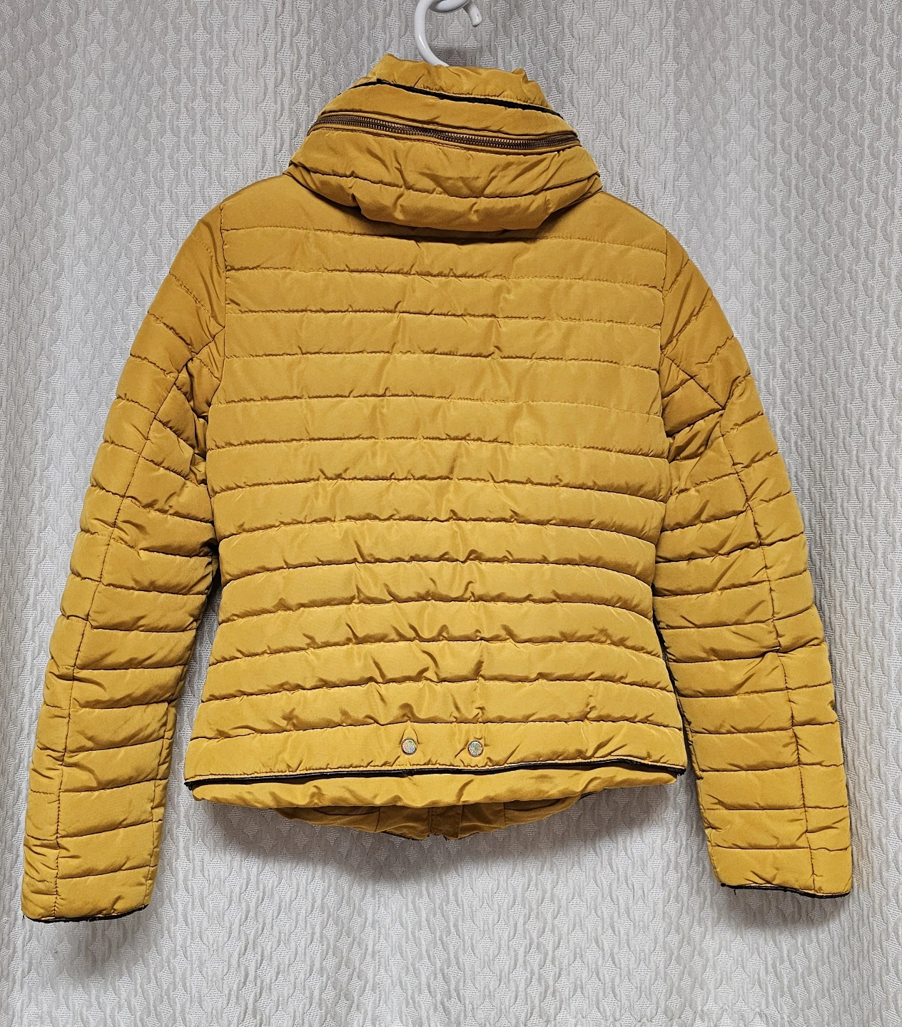 Zara Quilted Puffer Jacket - Mustard Yellow - Size S - photo 4