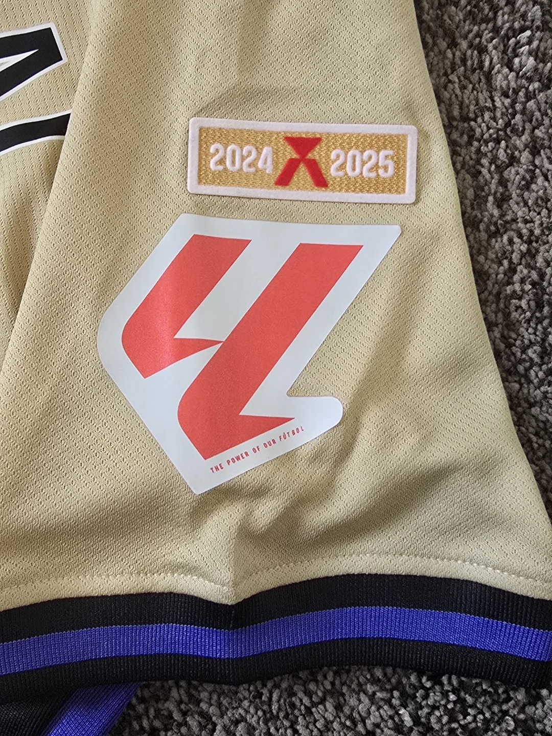 Nike Barcelona Lamine Yamal 10 Jersey - photo 4