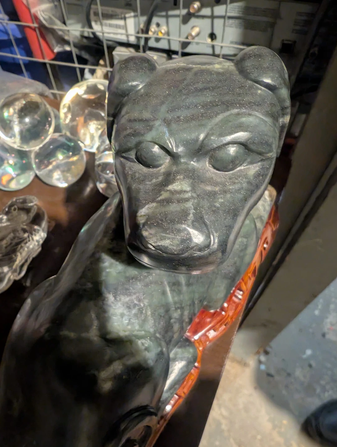 Marble Dog Figurine on Wooden Base - photo 2