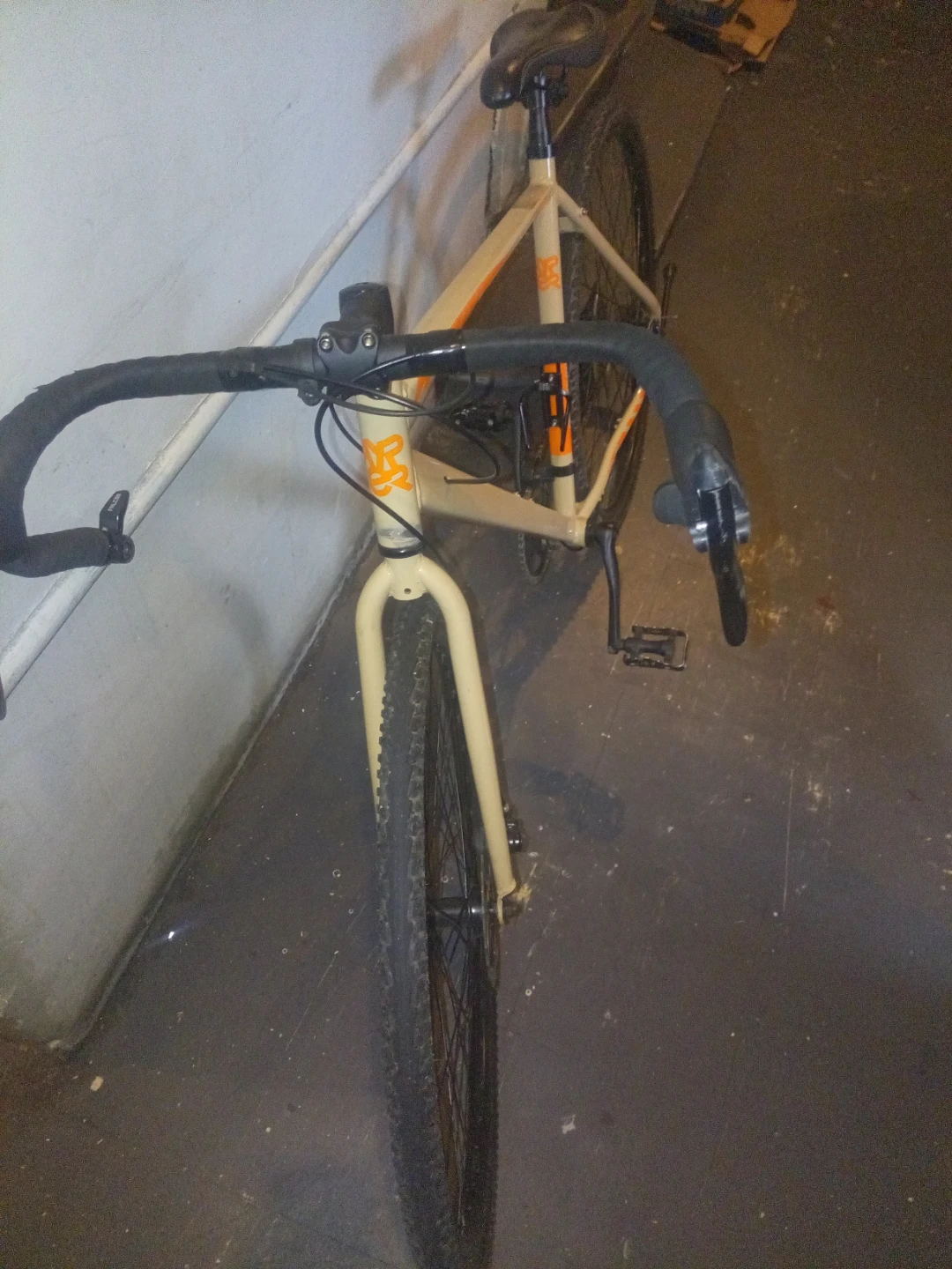 Hybrid Bike - photo 2