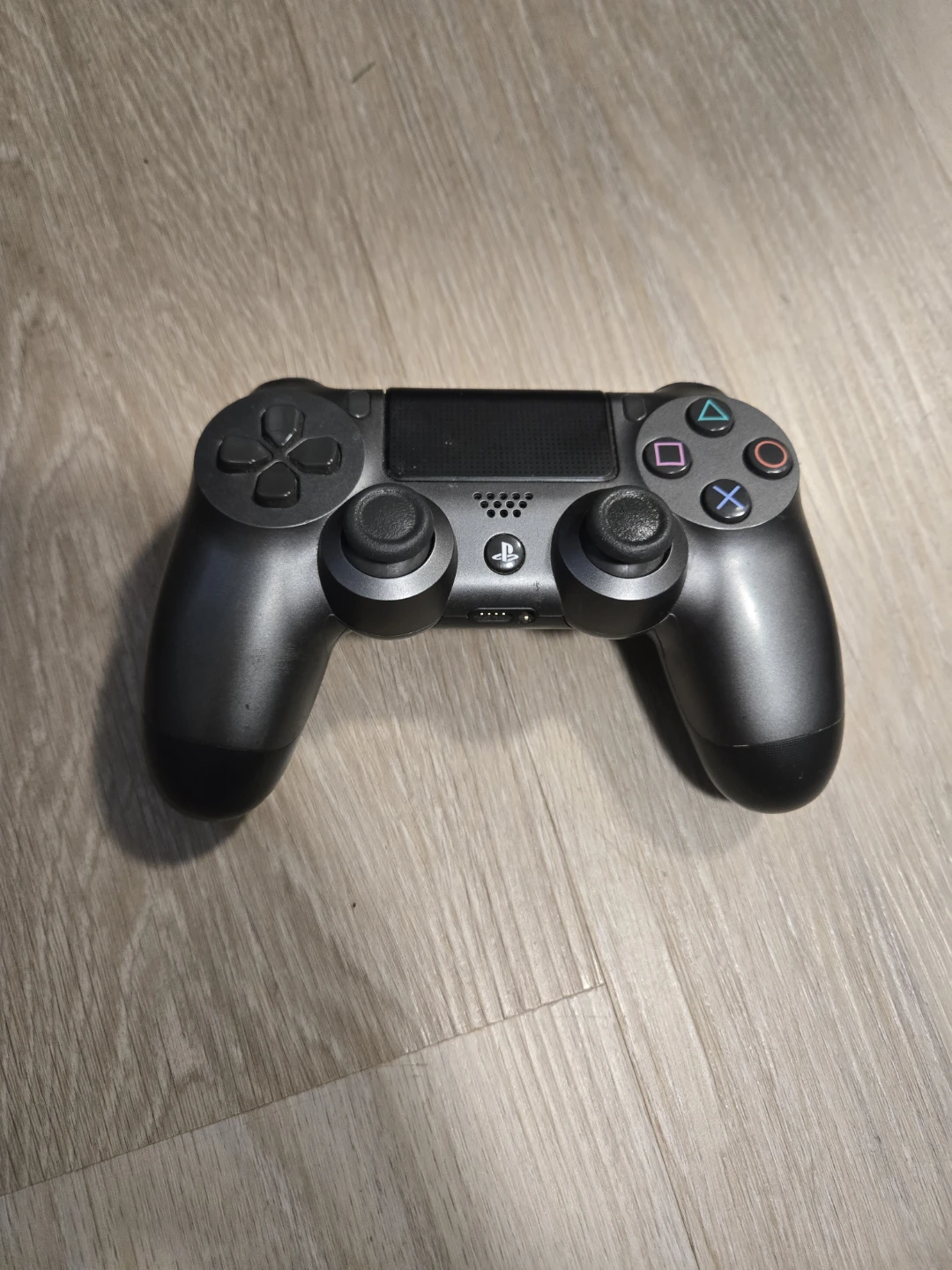 PlayStation 4 Slim Console with 3 Games - photo 2