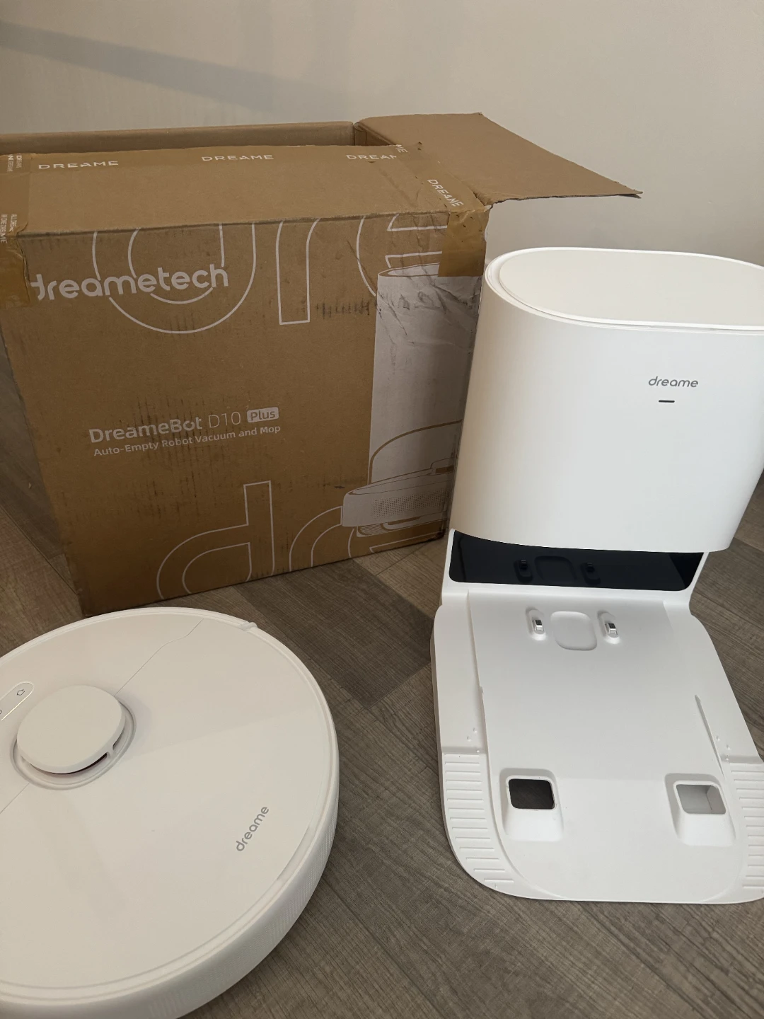 DreameBot D10 Plus Auto-Empty Robot Vacuum and Mop🥕