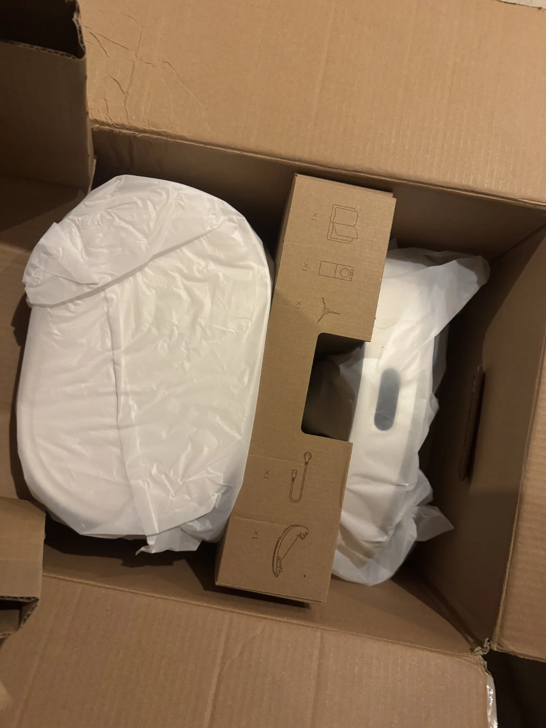 DreameBot D10 Plus Auto-Empty Robot Vacuum and Mop🥕 - photo 2