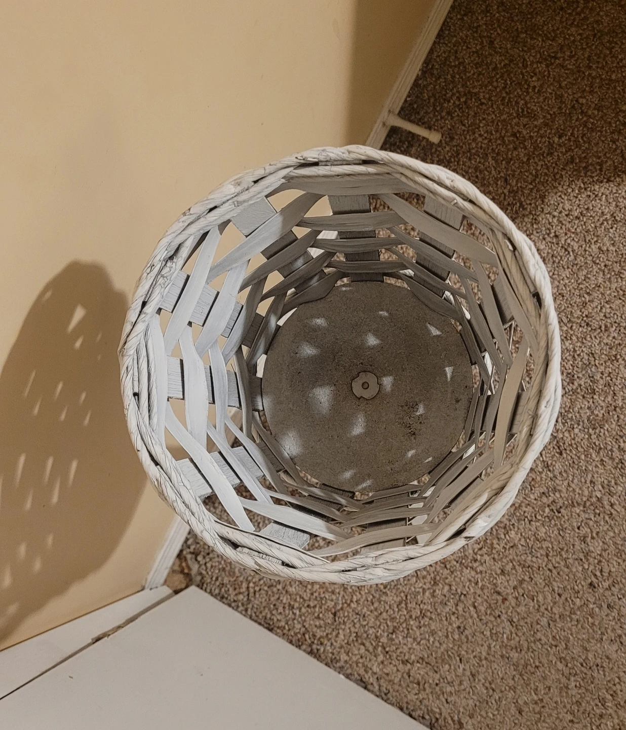 Wood / Wicker Plant Stand - photo 3