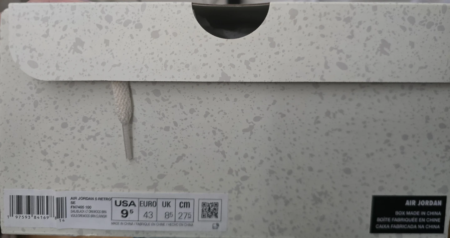 Air Jordan 5 Retro SE Sail Shoes( Size 9.5) - photo 2