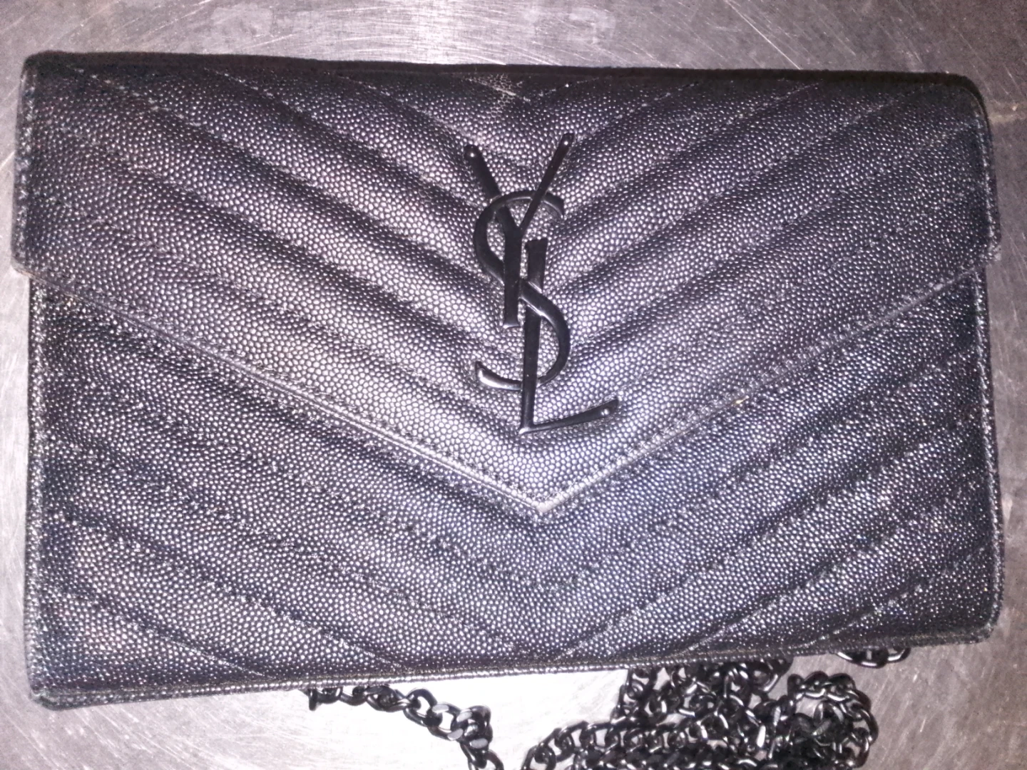 Saint Laurent small purse on Chain - Black Grained Leather
