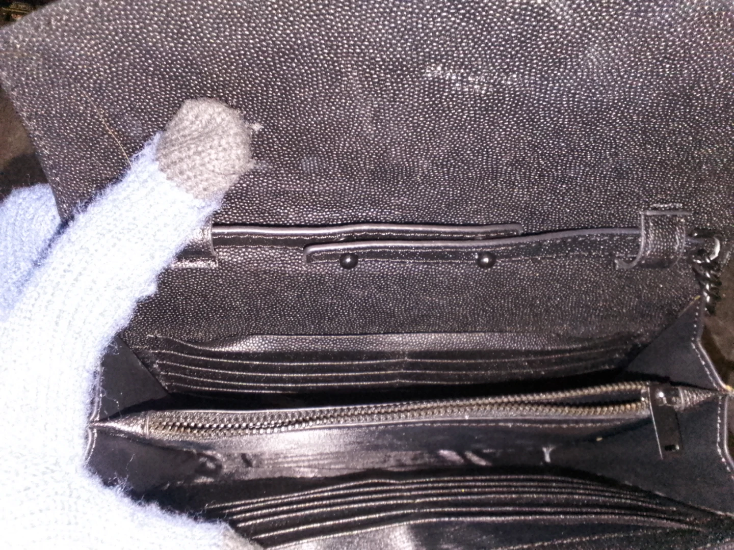 Saint Laurent small purse on Chain - Black Grained Leather - photo 2