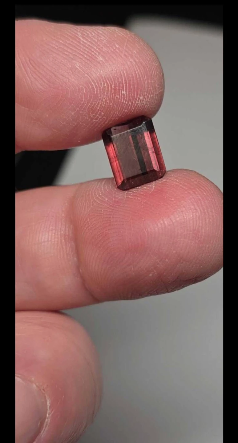 Rubelite 3.31ct untreated natural - photo 5