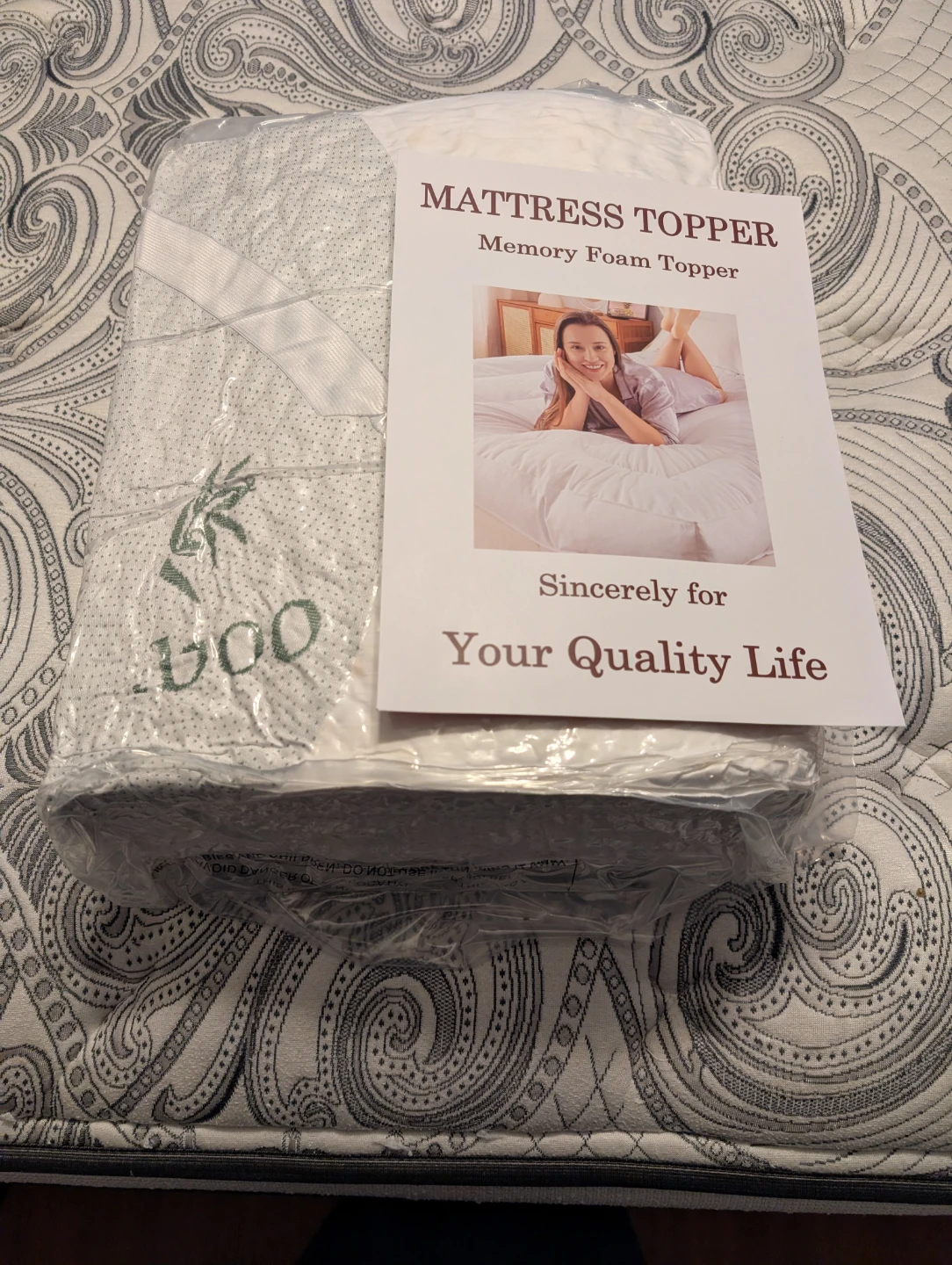 Full size /double Memory Foam Mattress Topper