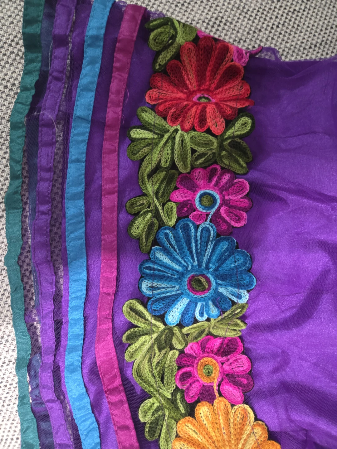 Purple Embroidered Kurta Shalwar Set kids Size 32 - photo 3