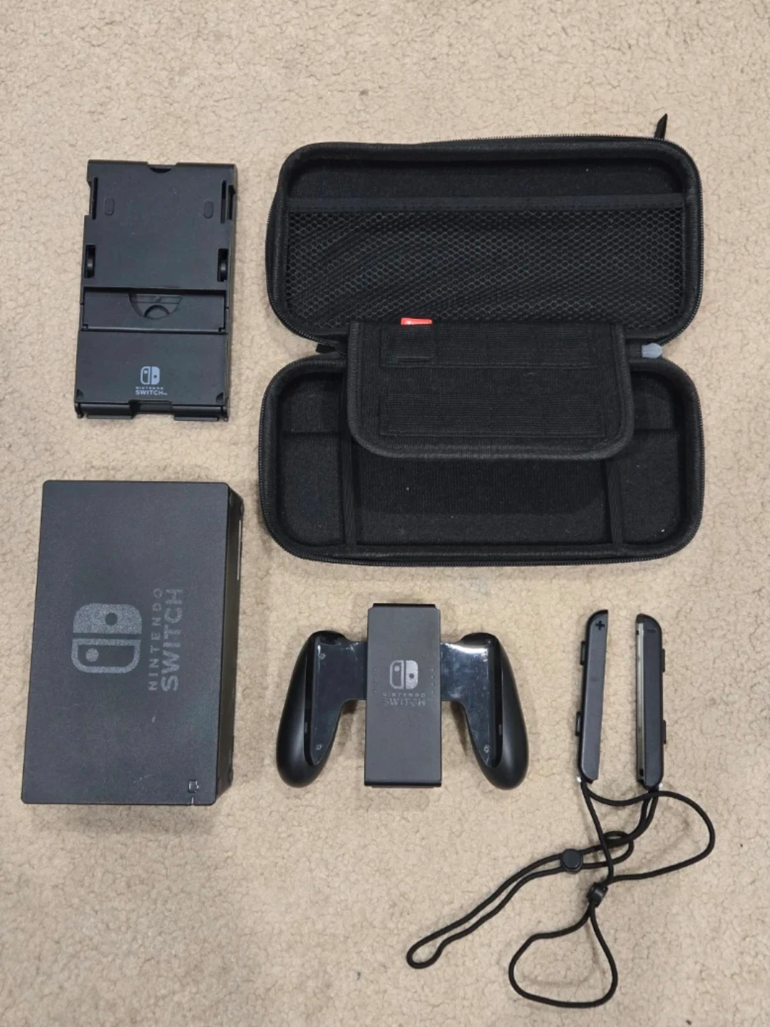 Nintendo Switch Bundle + Extras — Can trade for Quest 3 / 3S - photo 3