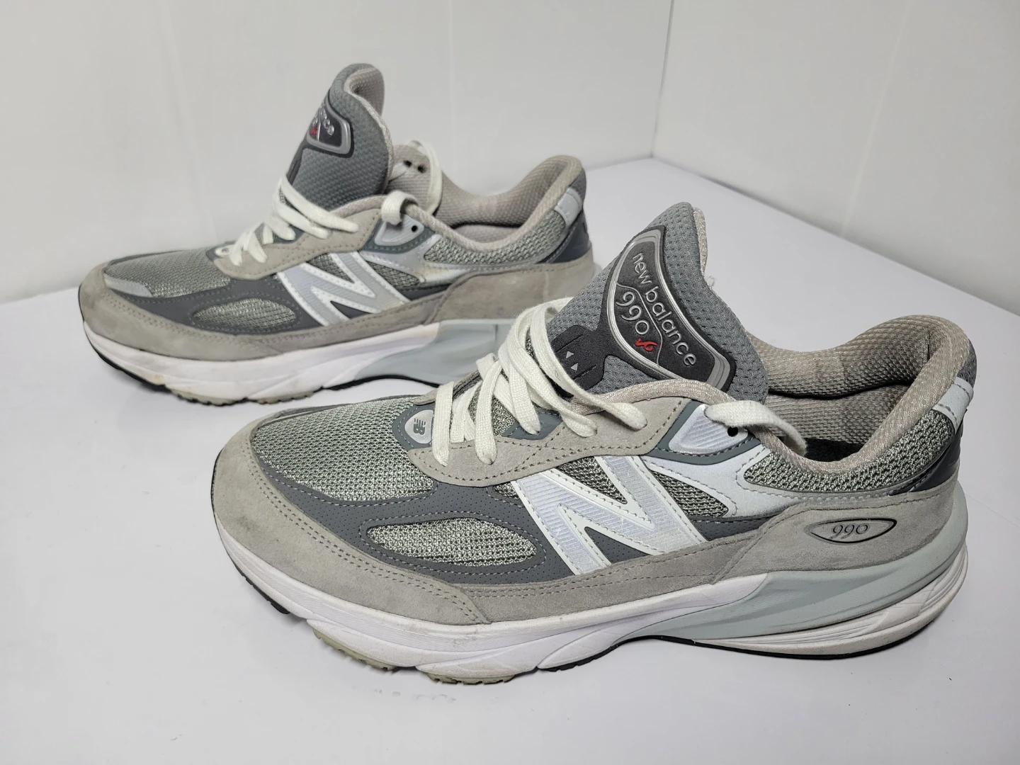 New Balance 990v6 Made in USA Grey Running Shoes, size 9,5 (51) - photo 3