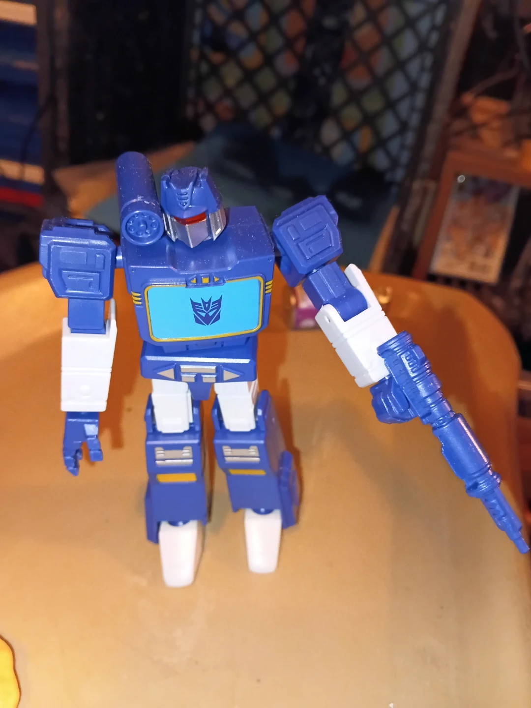 Transformers Soundwave Action Figure - photo 3