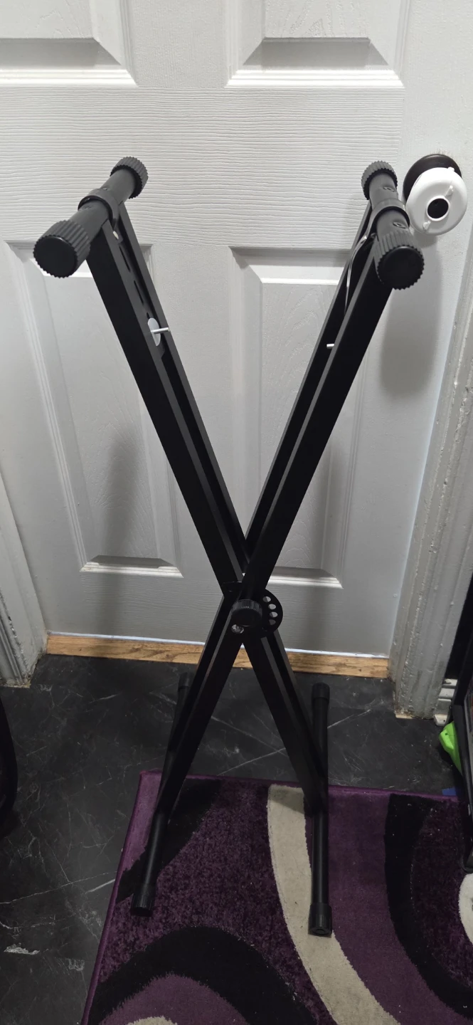 Black X-Style Keyboard Stand
