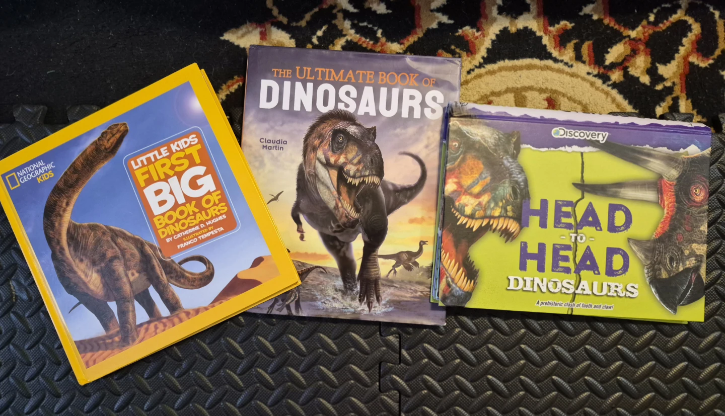National Geographic Kids, Discovery Dinosaur Books Bundle - photo 3