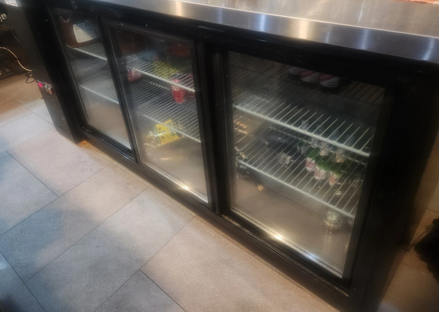 Commercial Undercounter Refrigerator