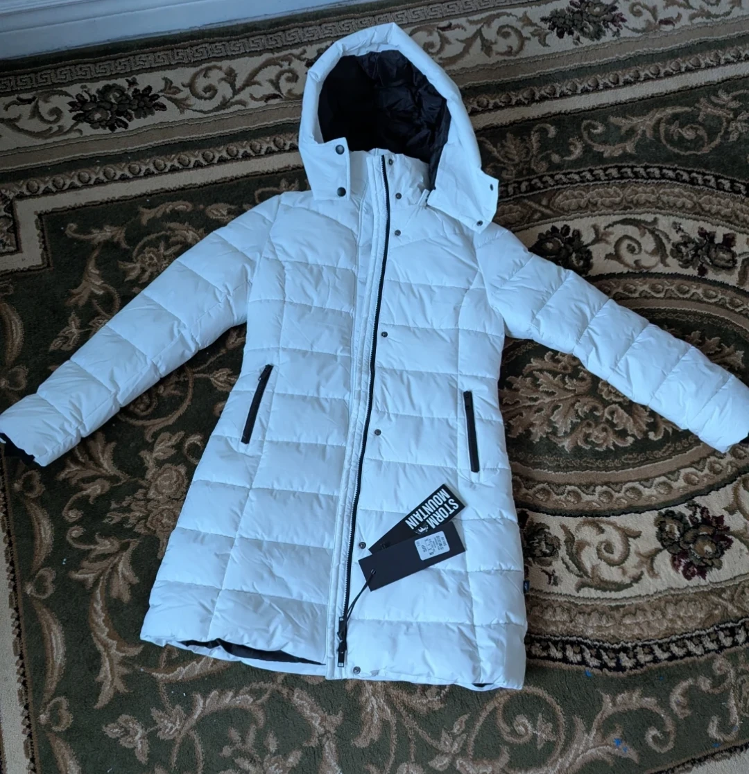 Storm Mountain White Puffer Coat - Size S/P