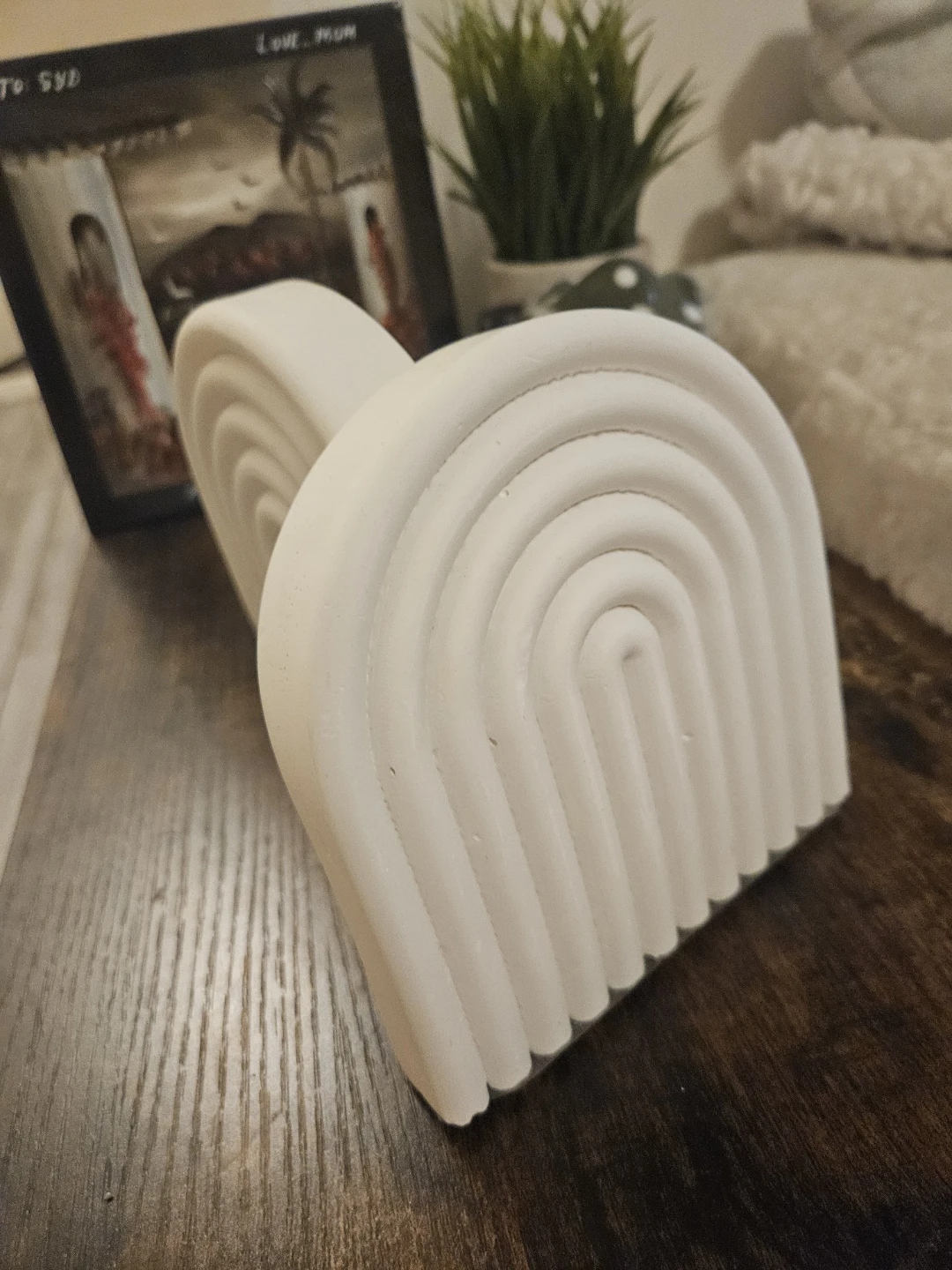 White Arco-Shaped Bookends