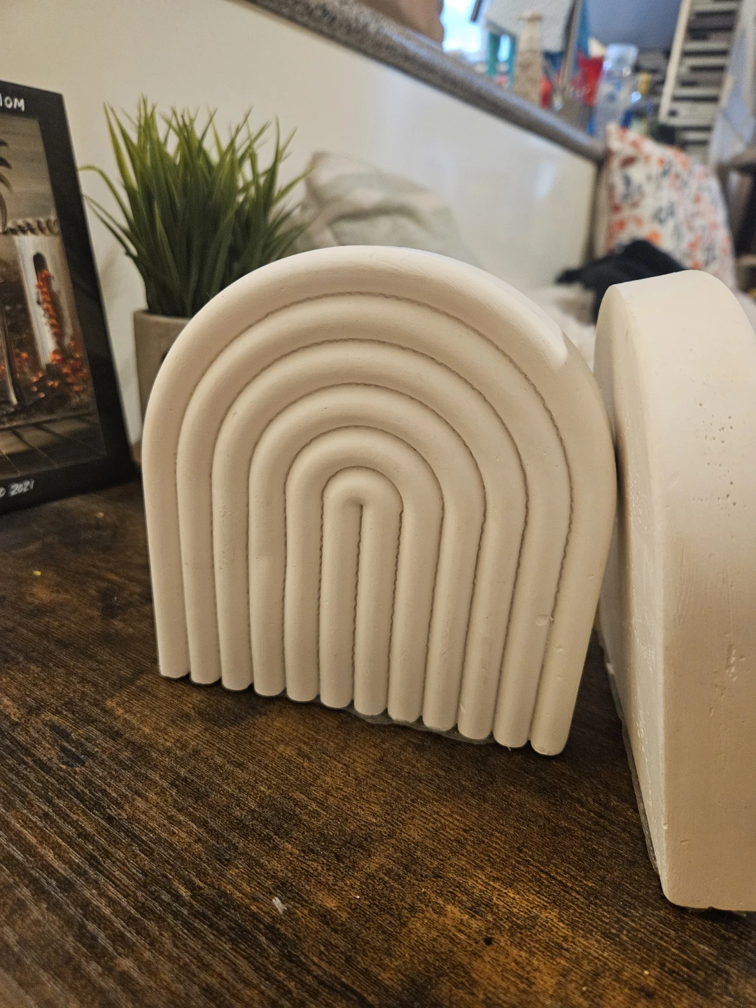 White Arco-Shaped Bookends - photo 3