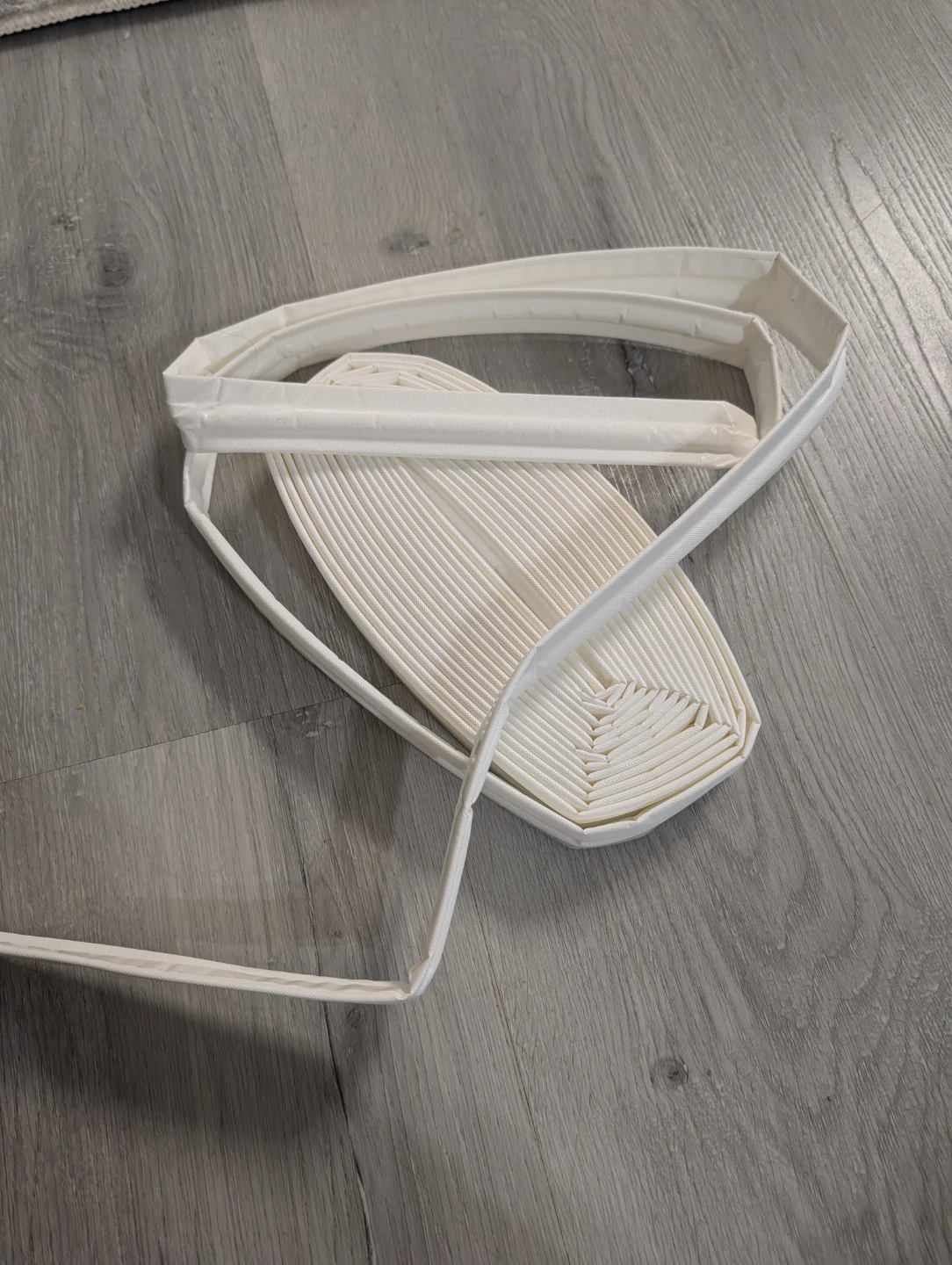Miscellaneous bathroom, kitchen, bedroom items - photo 5