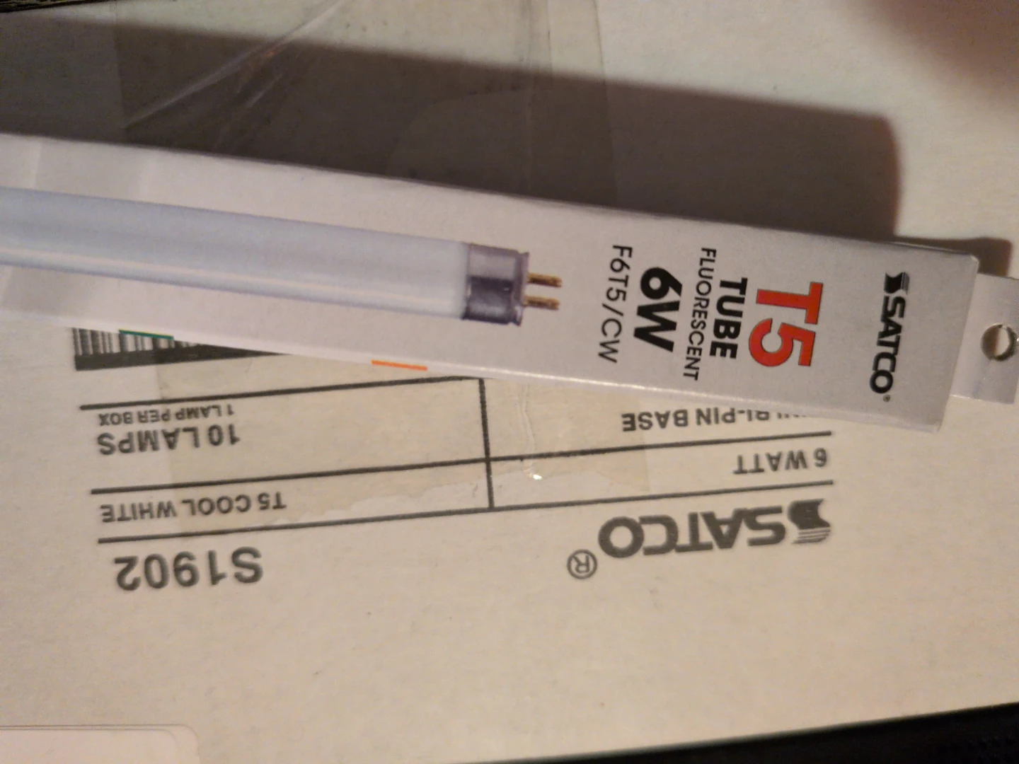10 pack - SATCO Fluorescent Tube Light F6 T5/CW B24 - Cool White - photo 3