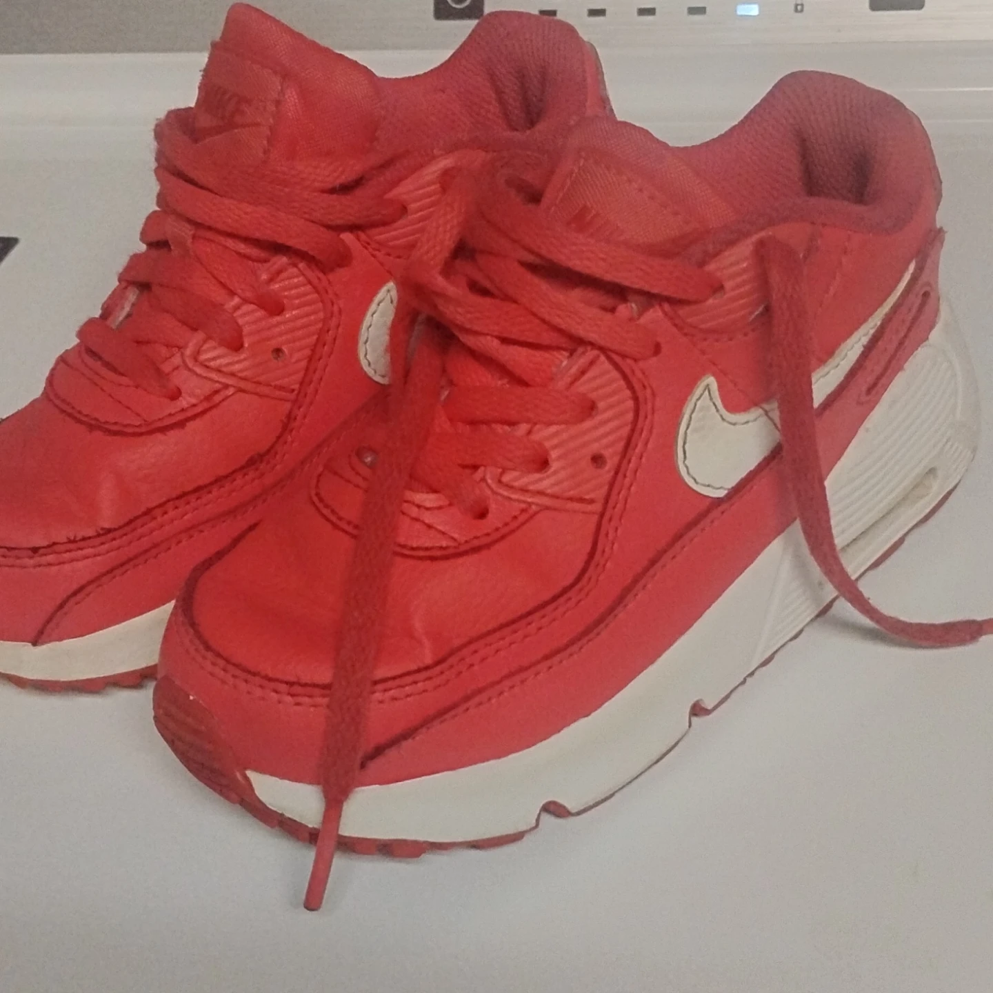 Nike Air Max 90 Shoes - Red/White - Size 10C