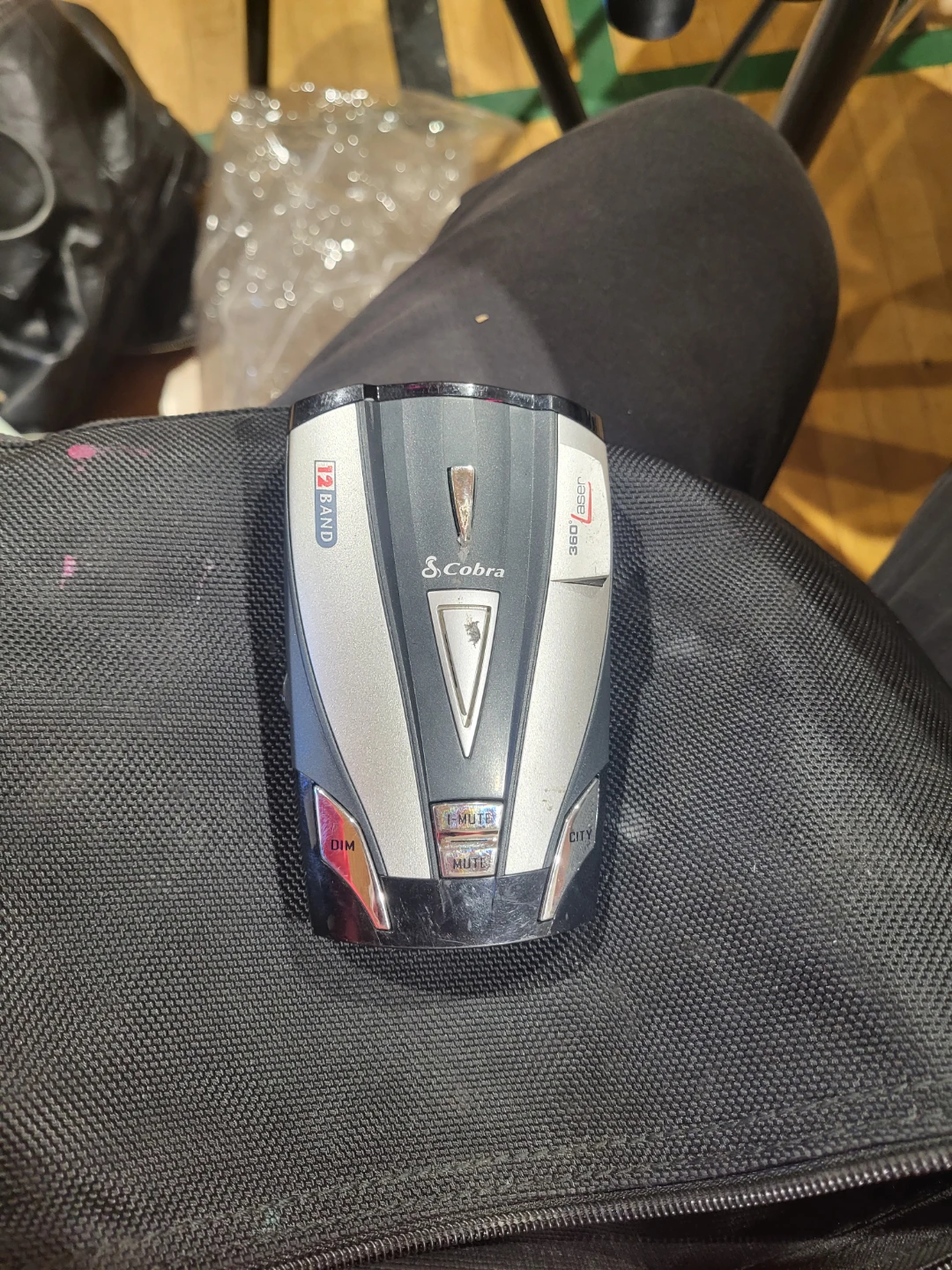Cobra 2-Band Radar Detector - photo 2