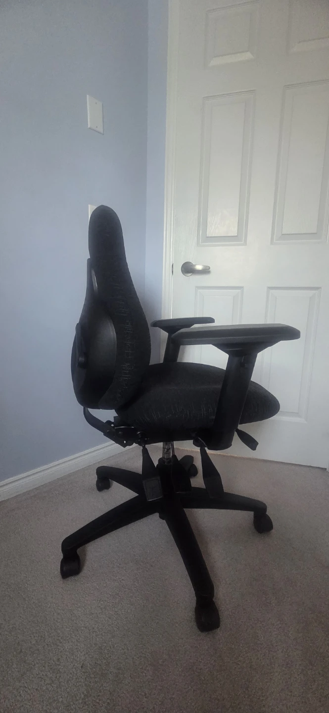 Global Tritek mid-back black office chair - photo 4