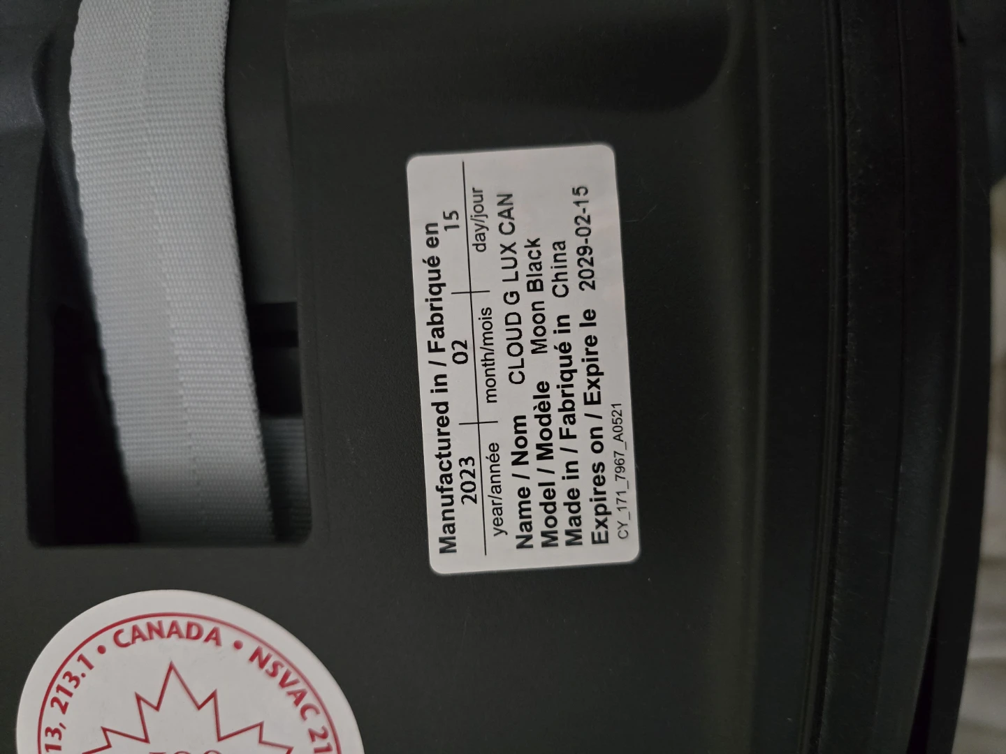 Cybex Cloud G Lux  Infant Car Seat+Extra Brand New Base! - photo 4