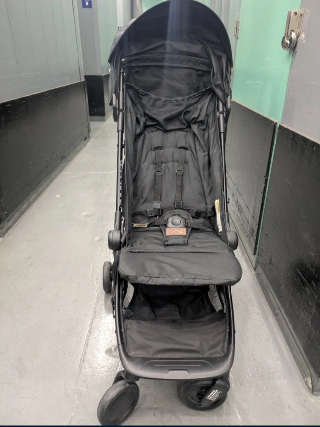 Mountain Buggy Nano Travel Stroller - Black - photo 3