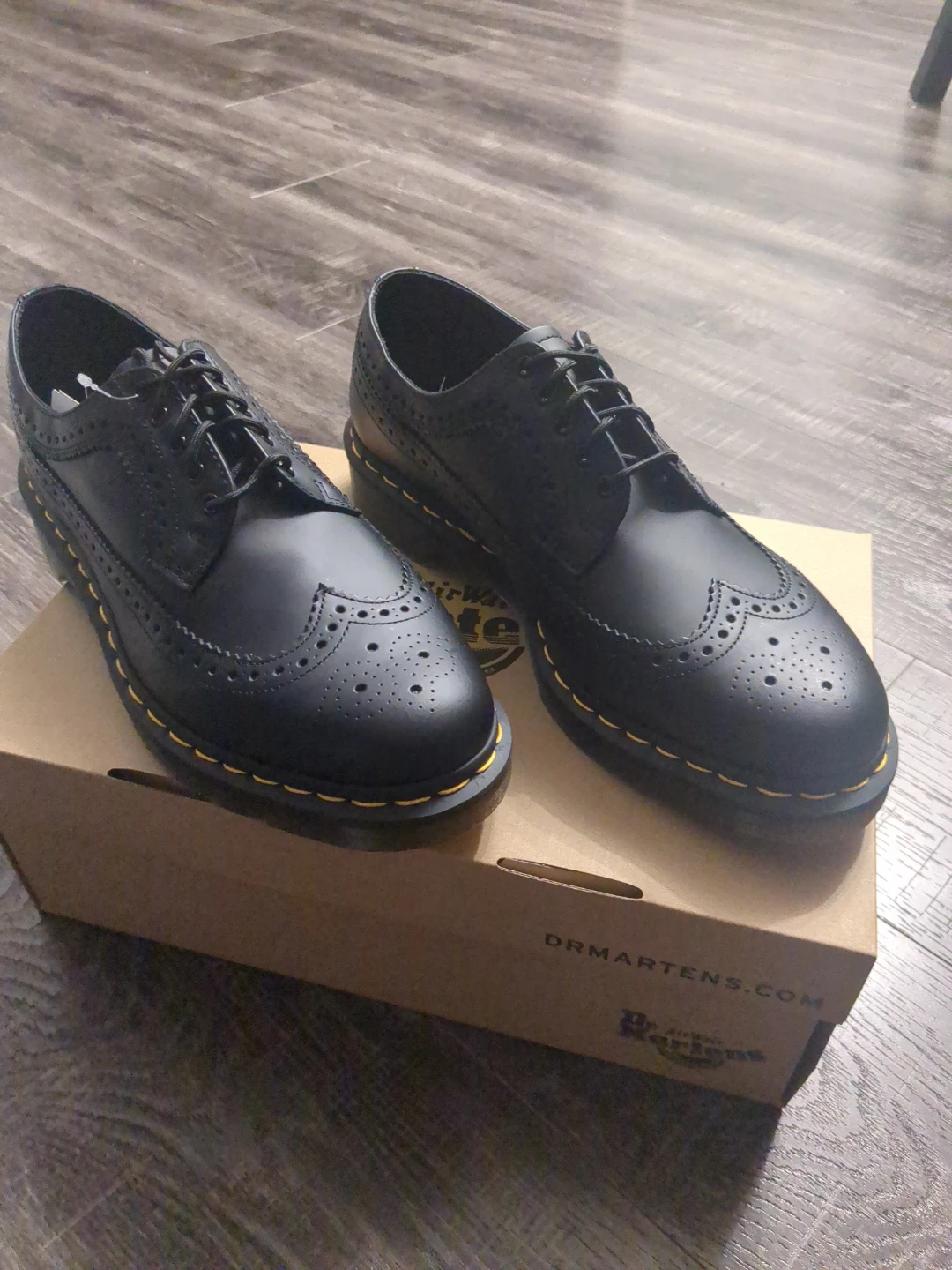 Doc. Martens 3989 YS black smooth
