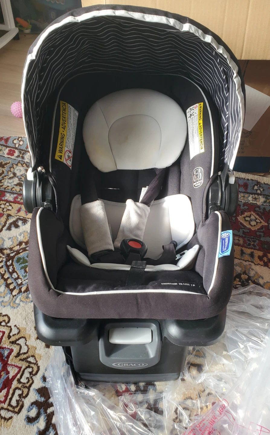 Graco Infant Car Seat - photo 2