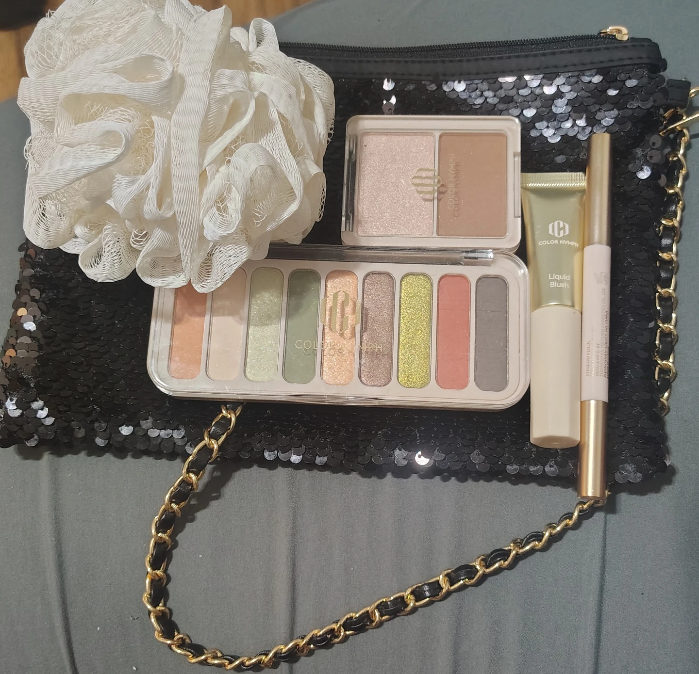 Color Nymph Makeup Collection with Bag