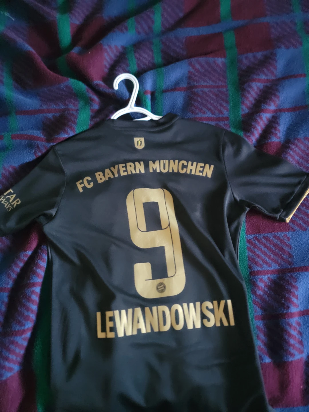 FC Bayern Munich Lewandowski #9 Soccer Jersey - Black/Gold - photo 2