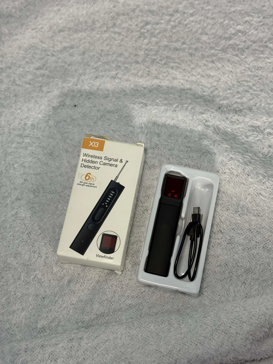 X13 Wireless Signal & Hidden Camera Detector - photo 2
