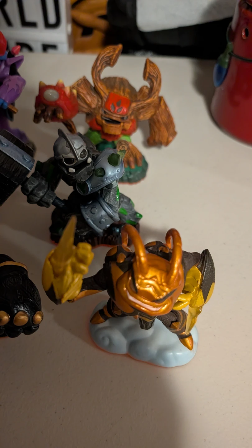 Skylanders Figures Bundle - photo 2