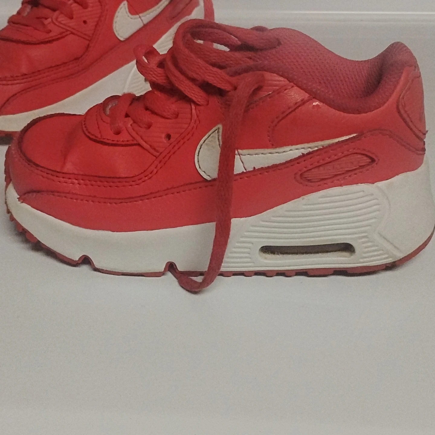 Nike Air Max 90 Shoes - Red/White - Size 10C - photo 4
