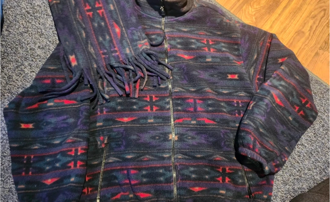 Vintage  Fleece Jacket & Scarf Set - photo 4