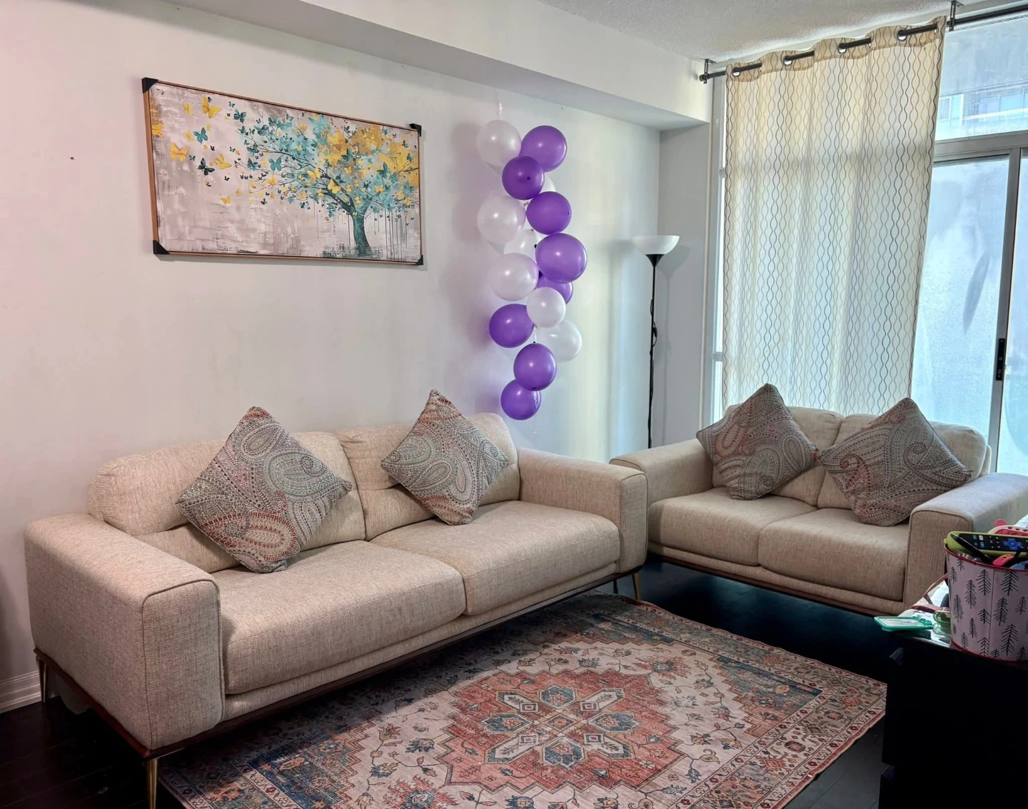 Spacious Sofa Set (3+2)