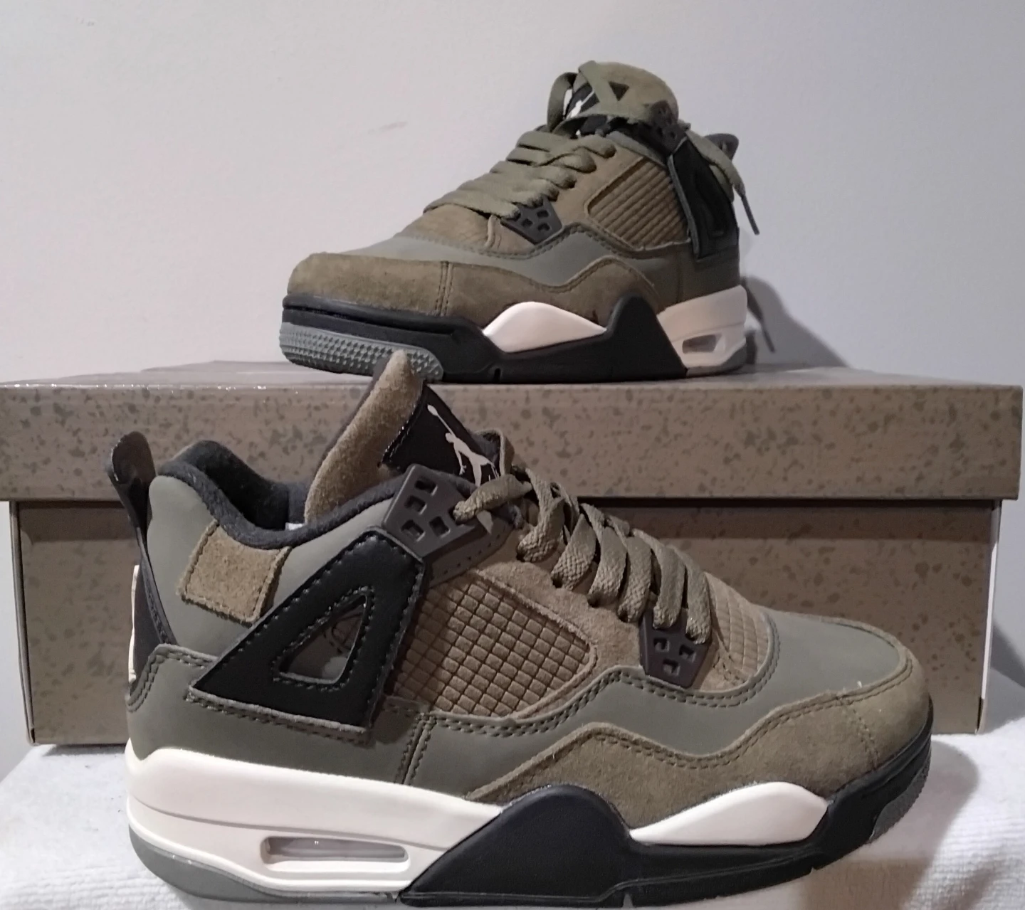 Air Jordan 4 "Shimmer" - photo 2