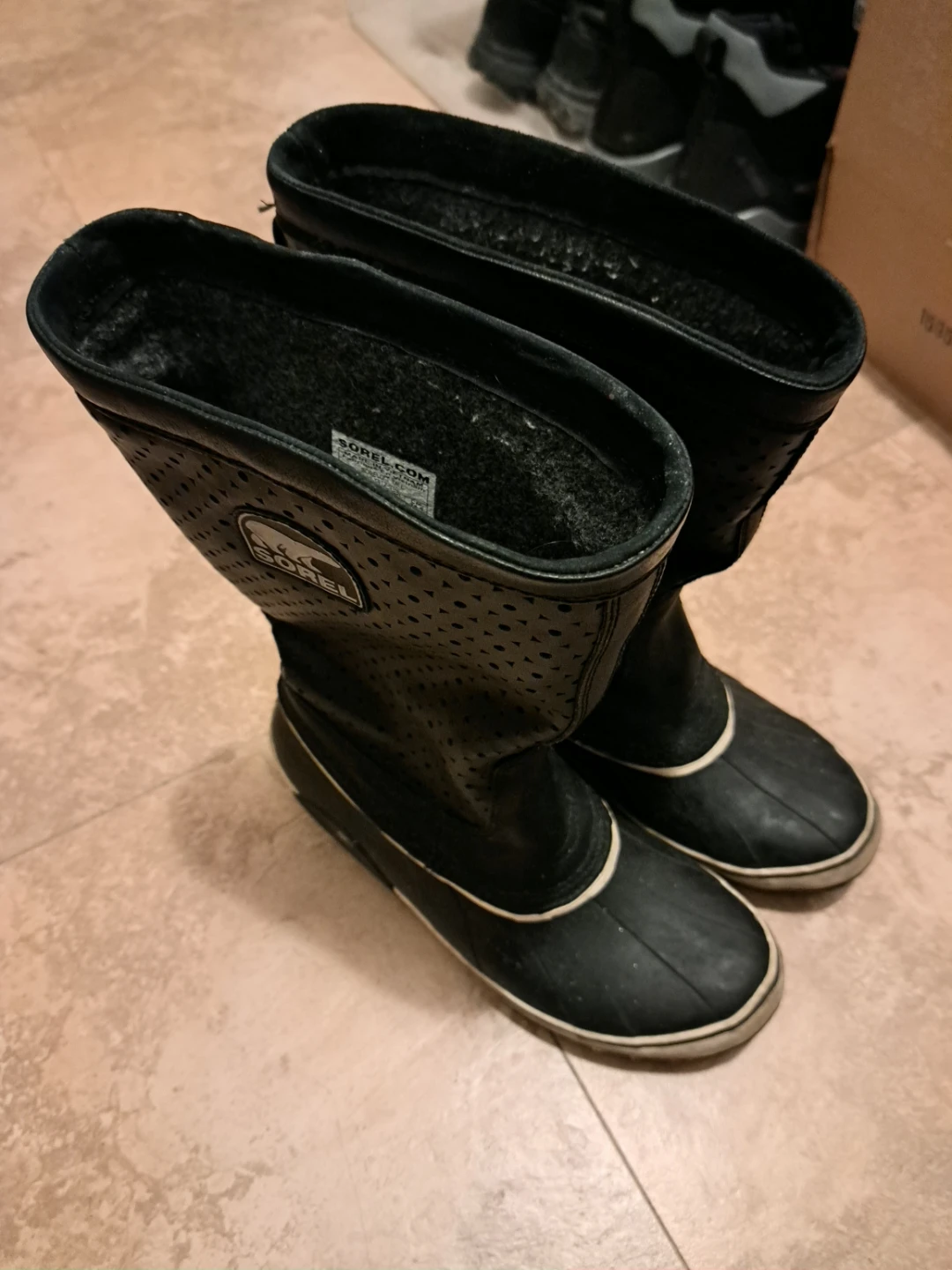 Sorel Black Waterproof Boots - Women's Size 8 - photo 2