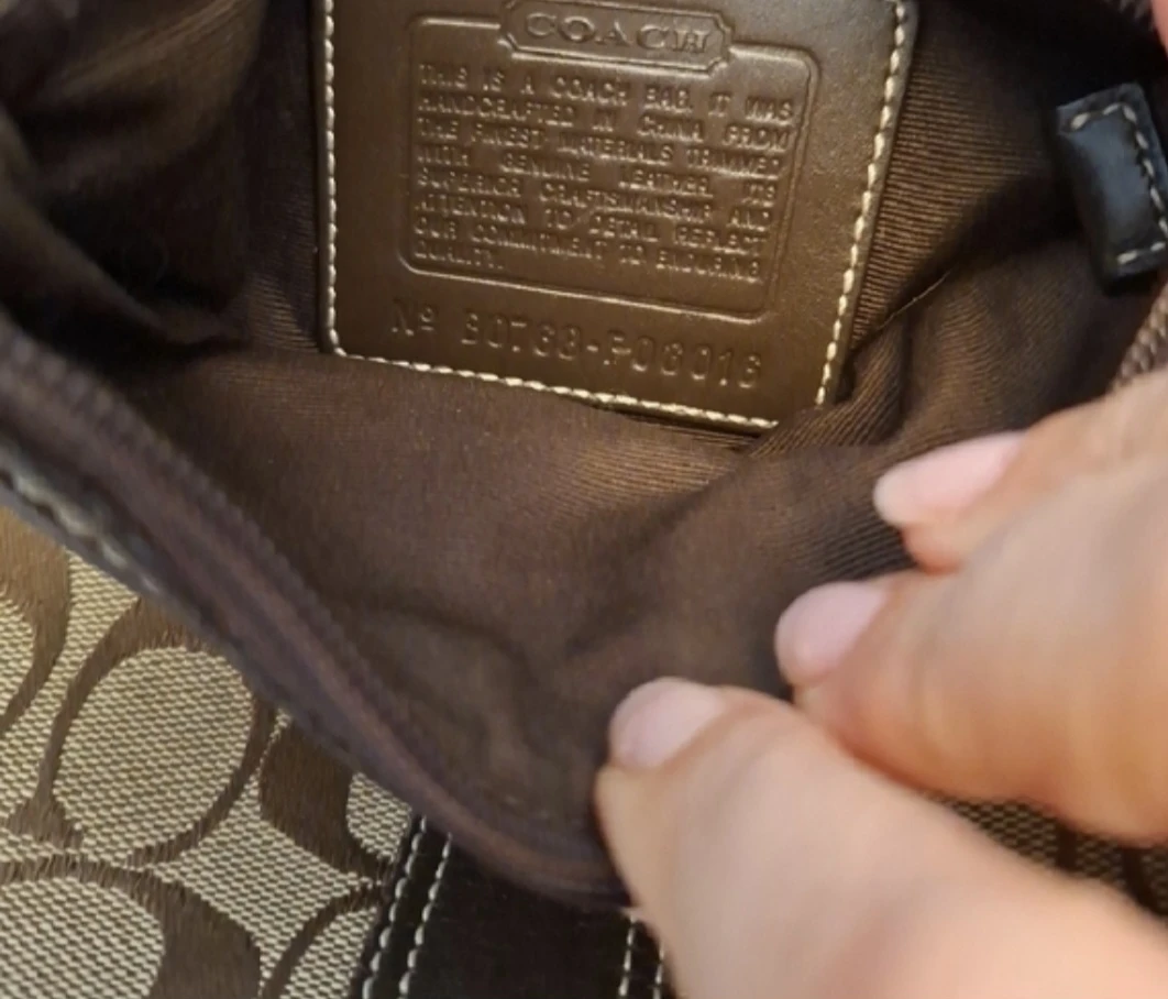 Coach Signature Canvas Crossbody Bag - photo 5