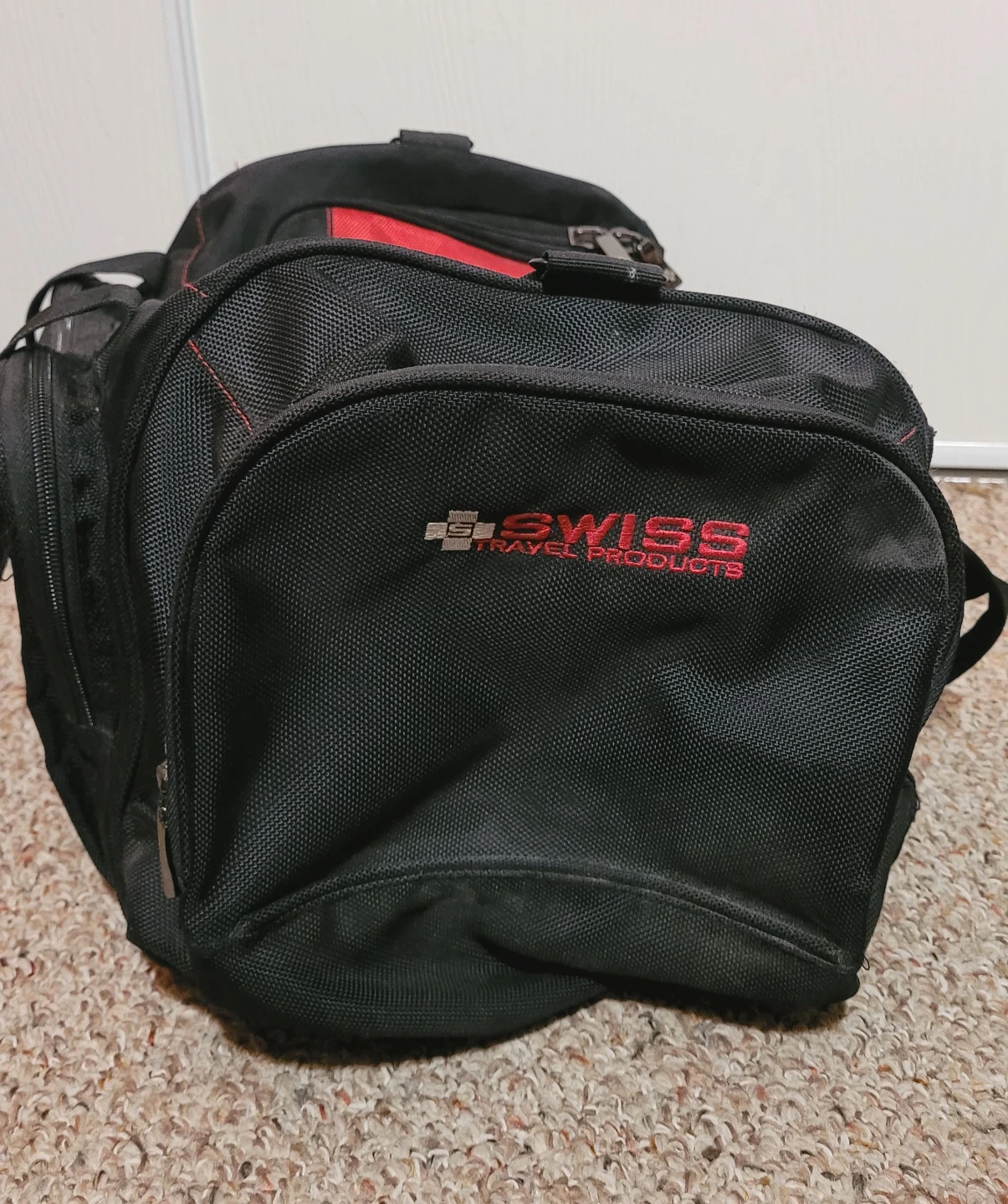 Swiss Gear Duffle / Gym Bag - photo 4