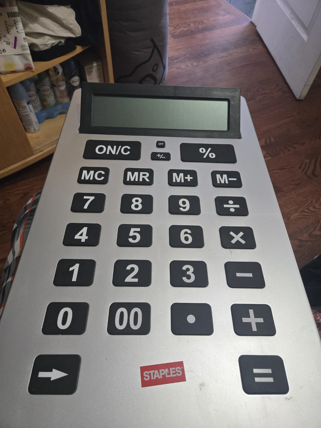 Staples Large Desktop Calculator - photo 2