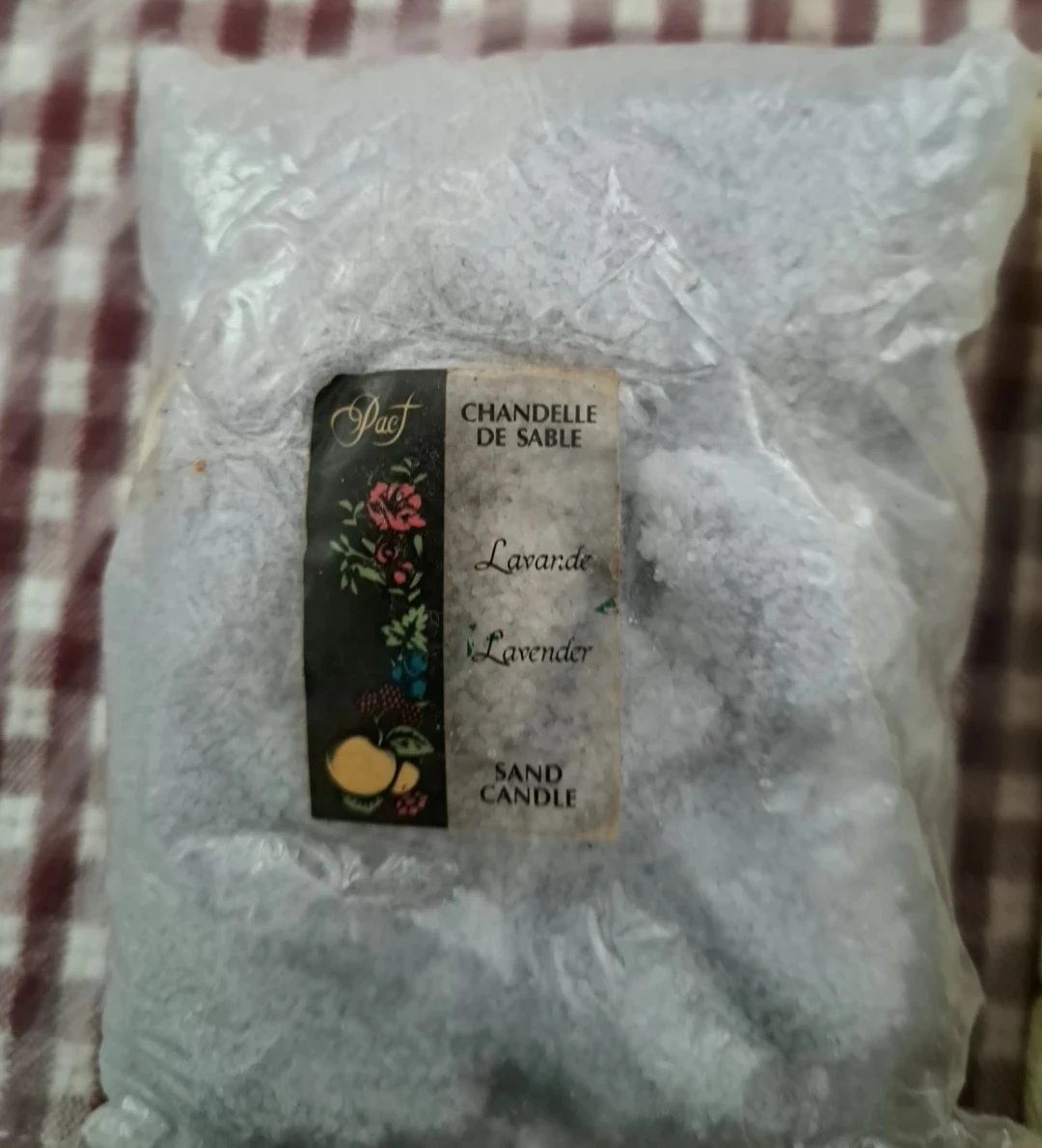 PACT Scented Sand Candle - Lavender & Spiced Vanilla - photo 4