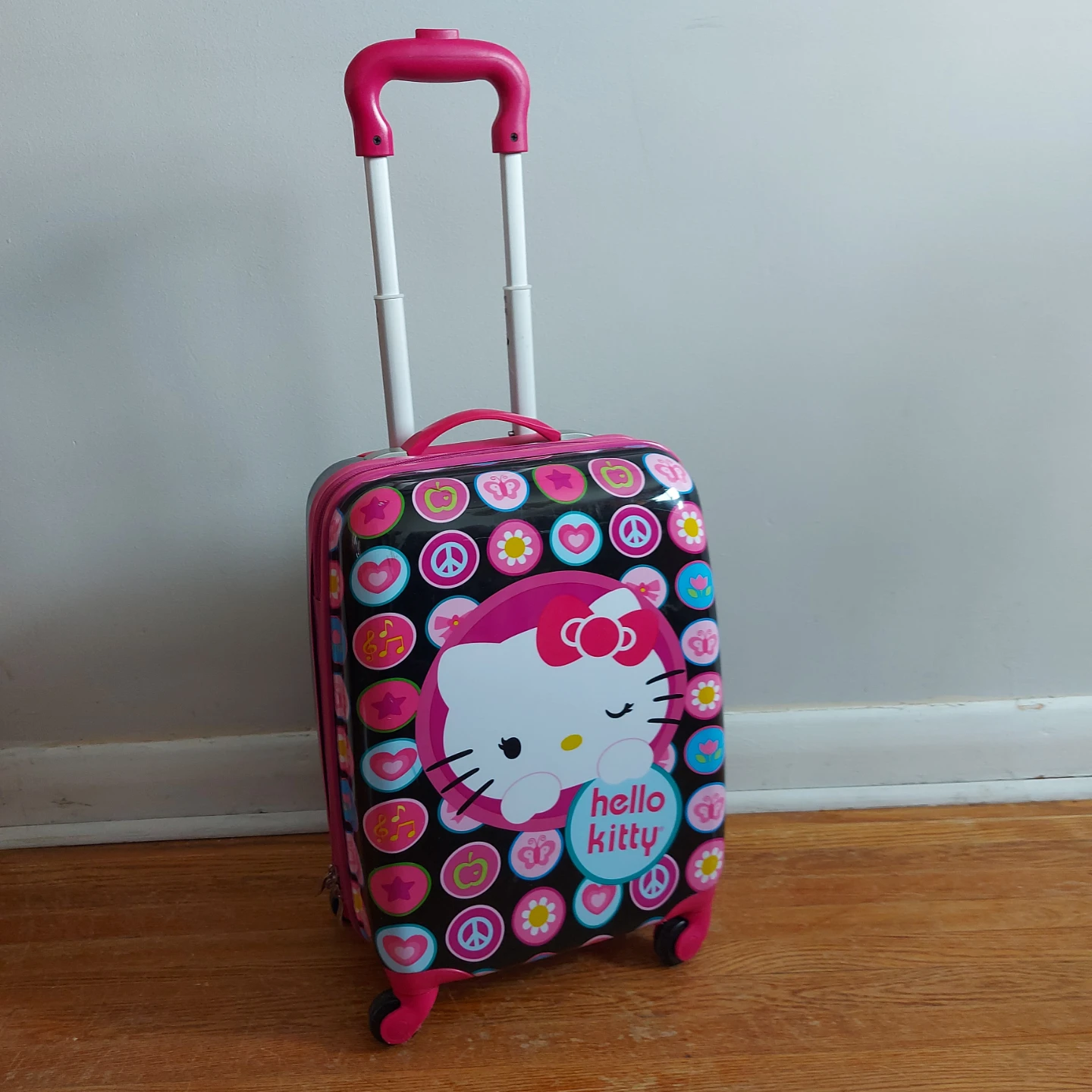 Hello Kitty Kids Rolling Luggage Suitcase - photo 2