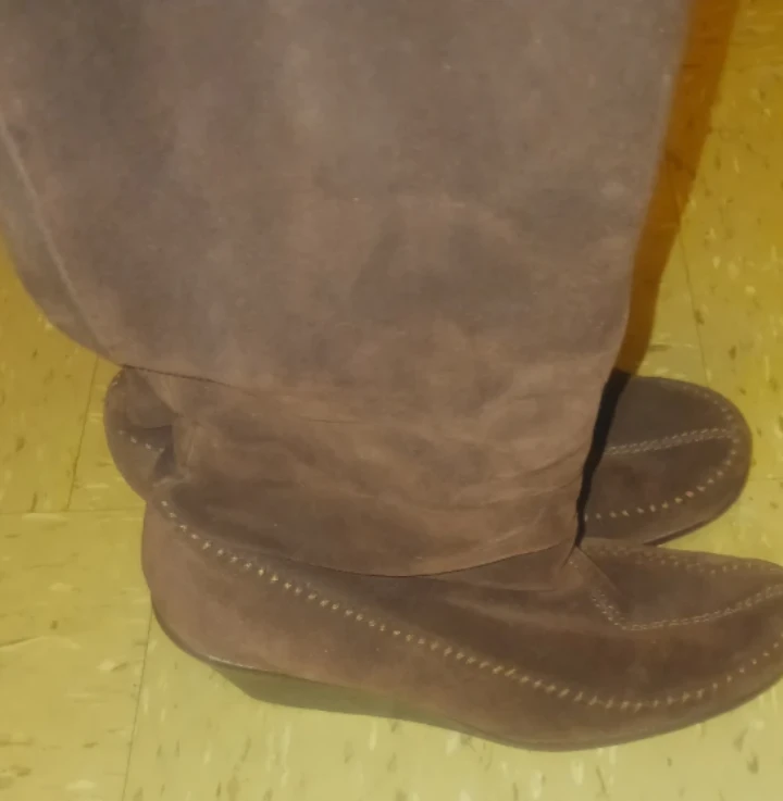 🥕🥕🥕 winter item AEROSOLES Brown Suede Wedge Boots - photo 2