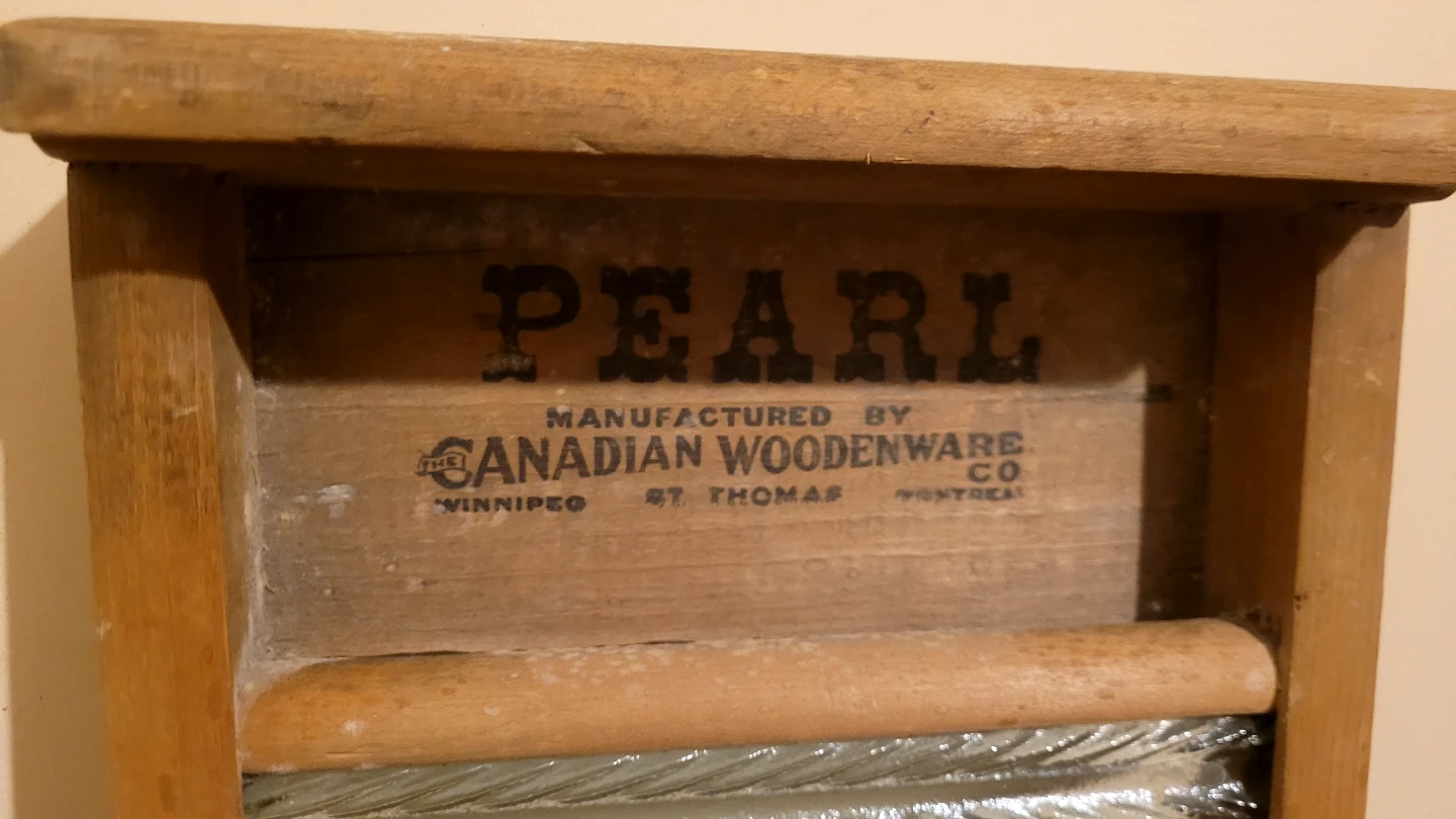 Antique Glass Washboard - photo 2
